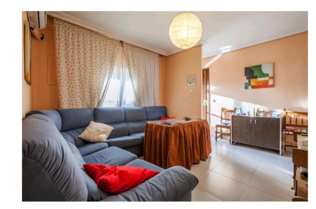 Piso Con Buena Red Wiffi Fibra Optica Alquiler De Habitaciones Sevilla Exterior foto